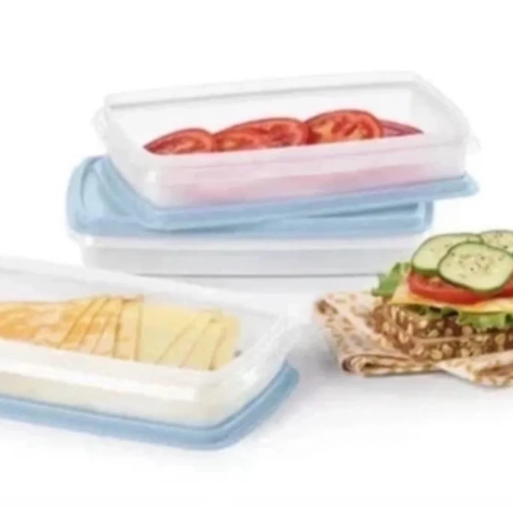 Tupperware snack stor
